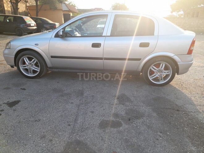 Opel Astra 1998, 242,000 km - 1.4 l - Bakı
