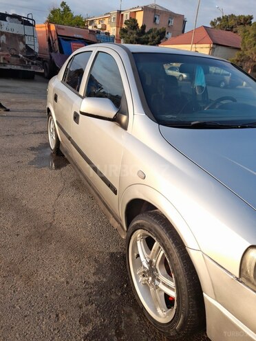Opel Astra 1998, 242,000 km - 1.4 l - Bakı