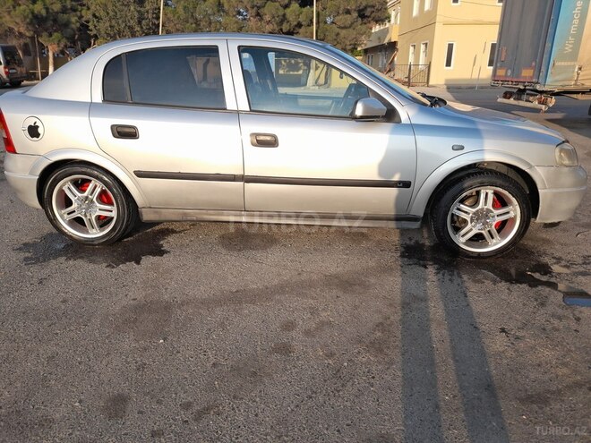 Opel Astra 1998, 242,000 km - 1.4 l - Bakı
