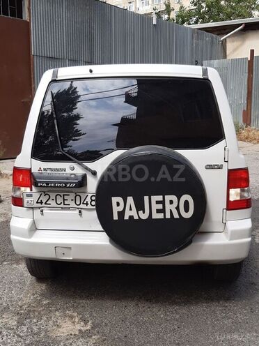 Mitsubishi Pajero io 2000, 300,000 km - 1.8 l - Bakı