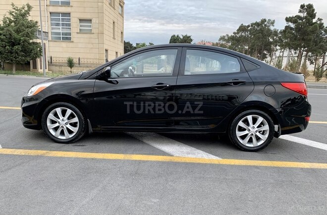 Hyundai Accent 2014, 93,000 km - 1.6 л - Bakı