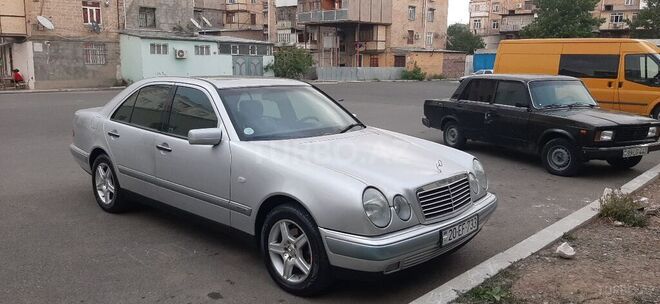 Mercedes E 230 1996, 343,000 km - 2.3 l - Gəncə