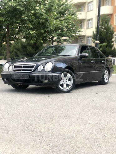 Mercedes E 220 2000, 365,213 km - 2.2 л - Gəncə