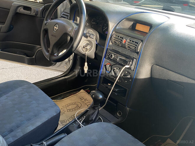 Opel Astra 1998, 128,000 km - 1.6 l - Bakı