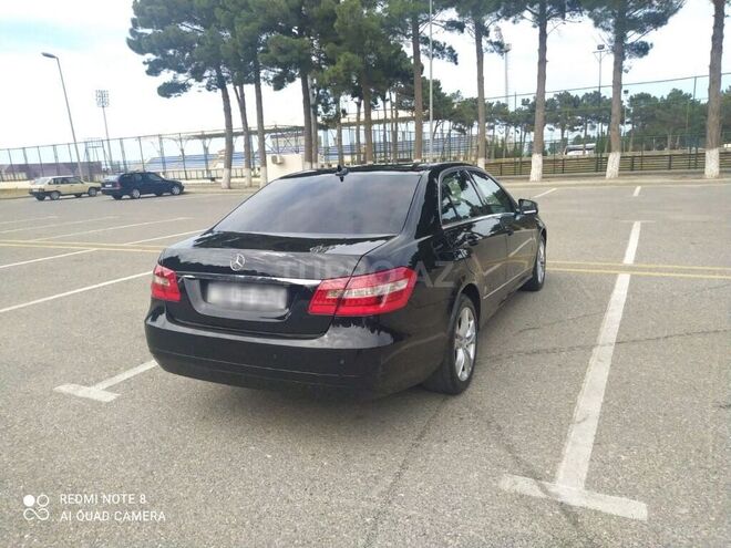 Mercedes E 220 2011, 238,000 km - 2.2 l - Sumqayıt