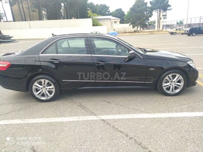 Mercedes E 220 2011, 238,000 km - 2.2 l - Sumqayıt