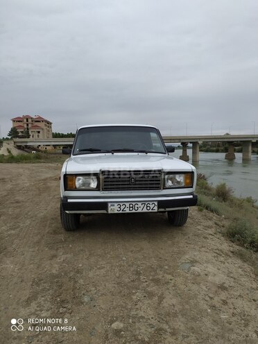 LADA (VAZ) 2105 2005, 127,000 km - 1.5 l - Yevlax