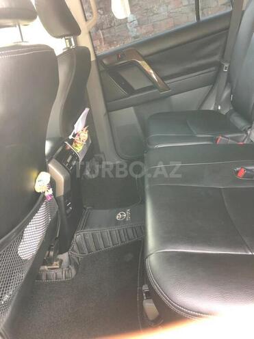 Toyota Prado 2010, 160,000 km - 2.7 l - Bakı