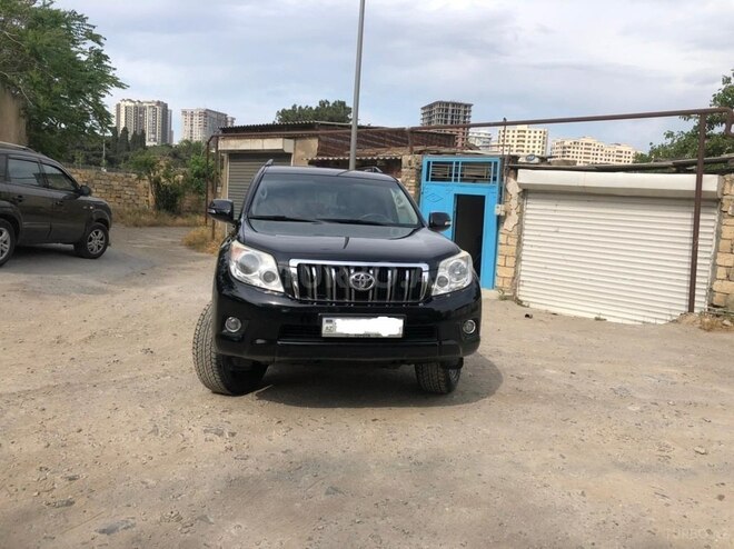 Toyota Prado 2010, 160,000 km - 2.7 l - Bakı