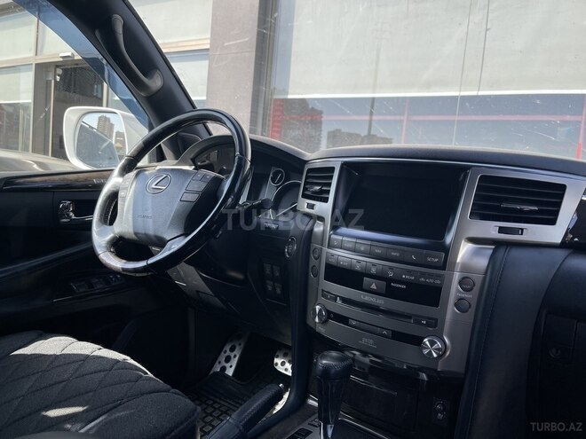 Lexus LX 570 2015, 123,000 km - 5.7 l - Bakı