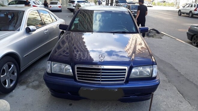 Mercedes C 180 1999, 360,000 km - 1.8 l - Bakı