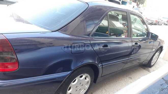 Mercedes C 180 1999, 360,000 km - 1.8 l - Bakı