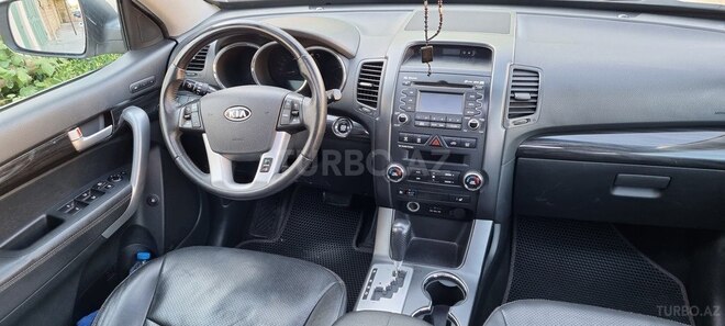 Kia Sorento 2011, 130,500 km - 2.0 l - Bakı