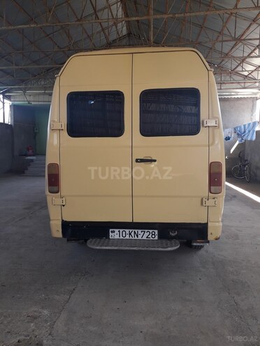 Mercedes 208 D 1989, 355,888 km - 2.0 л - Ağstafa
