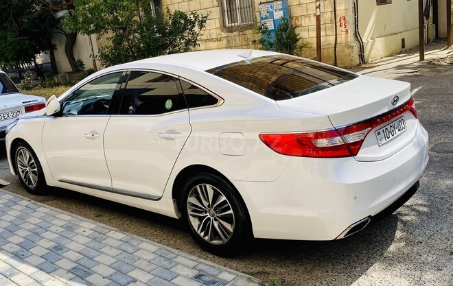Hyundai Grandeur 2015, 141,450 km - 2.2 l - Bakı