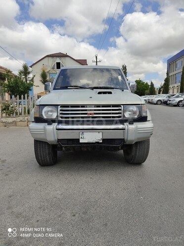 Mitsubishi Pajero 1995, 446,000 km - 2.8 л - Bakı