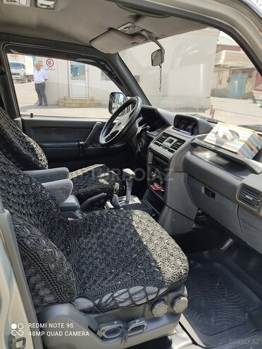Mitsubishi Pajero 1995, 446,000 km - 2.8 л - Bakı
