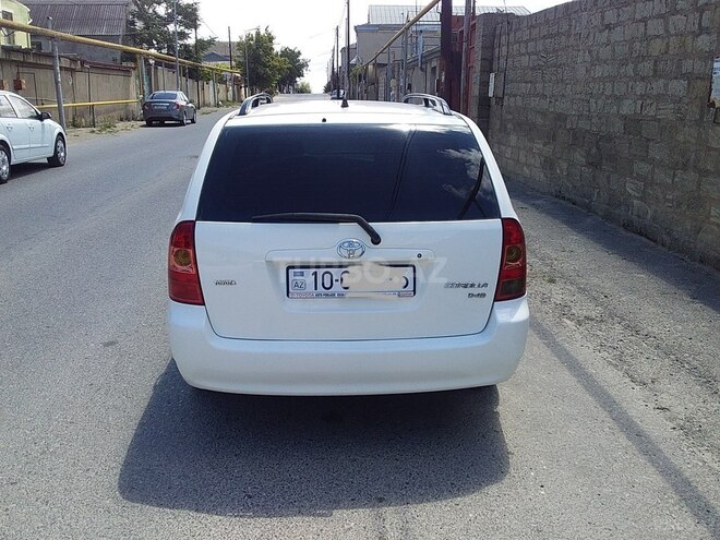 Toyota Corolla 2005, 196,235 km - 1.4 l - Bakı