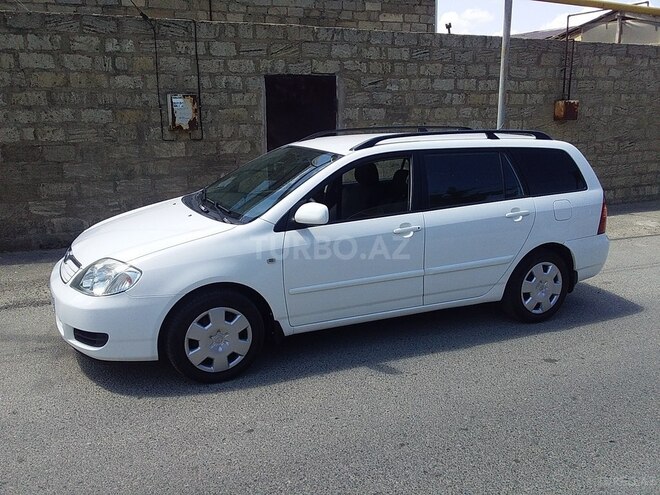 Toyota Corolla 2005, 196,235 km - 1.4 l - Bakı