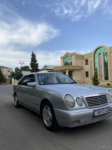 Mercedes E 220 1998, 380,000 km - 2.2 l - Bakı