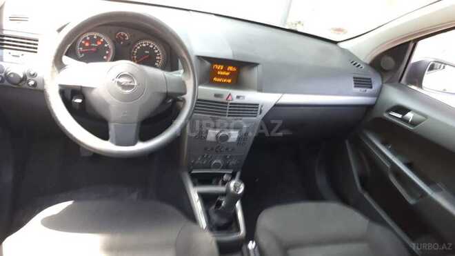 Opel Astra 2004, 250,000 km - 1.4 l - Bakı