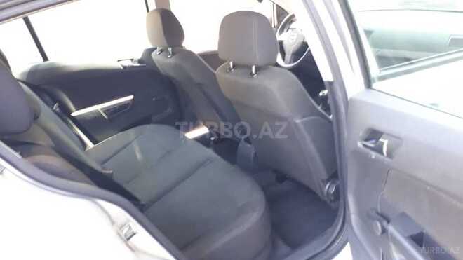 Opel Astra 2004, 250,000 km - 1.4 l - Bakı