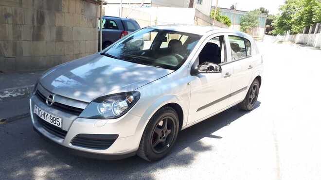 Opel Astra 2004, 250,000 km - 1.4 l - Bakı