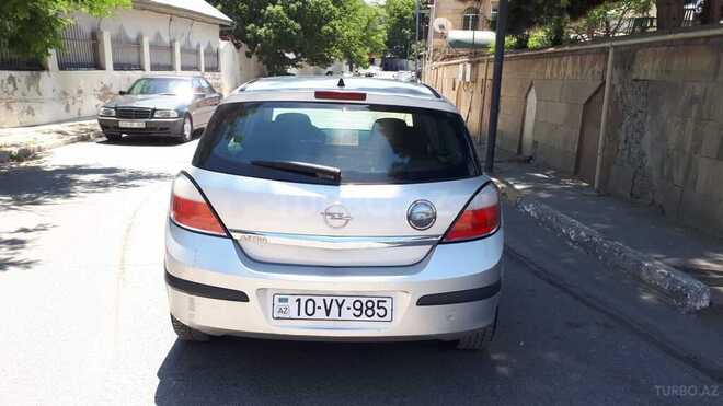 Opel Astra 2004, 250,000 km - 1.4 l - Bakı