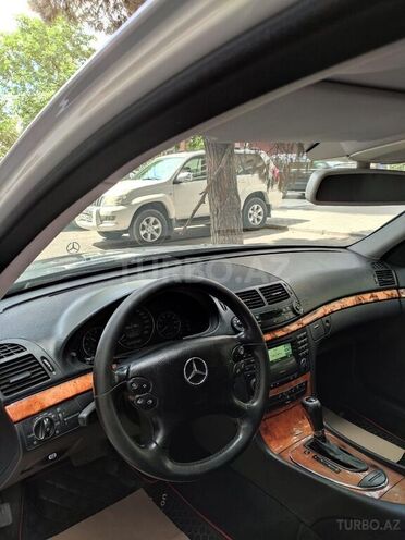 Mercedes E 200 2007, 264,000 km - 2.0 l - Bakı