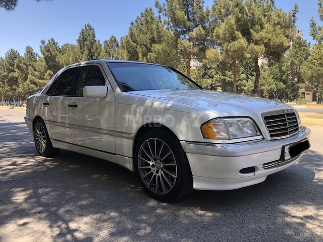 Mercedes C 230 1999, 259,200 km - 2.3 л - Sumqayıt