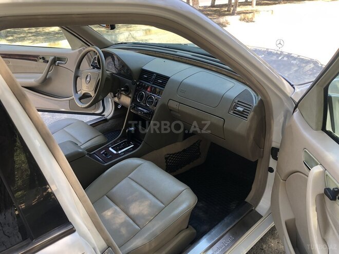 Mercedes C 230 1999, 259,200 km - 2.3 л - Sumqayıt