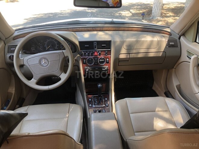 Mercedes C 230 1999, 259,200 km - 2.3 л - Sumqayıt