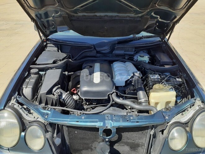 Mercedes E 220 1999, 375,000 km - 2.2 l - Bakı