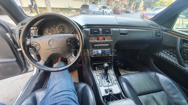 Mercedes E 200 1997, 360,000 km - 2.0 l - Bakı