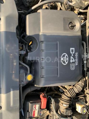 Toyota Corolla 2005, 215,000 km - 1.4 l - Bakı