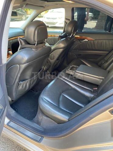 Mercedes E 240 2002, 325,000 km - 2.6 l - Bakı