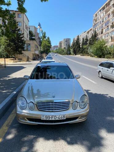 Mercedes E 240 2002, 325,000 km - 2.6 l - Bakı