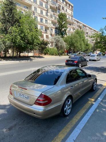 Mercedes E 240 2002, 325,000 km - 2.6 l - Bakı