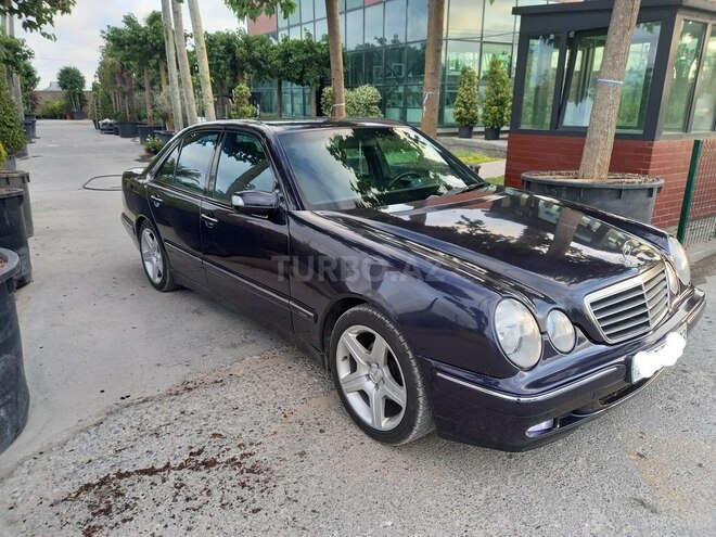 Mercedes E 220 2000, 356,231 km - 2.2 л - Bakı