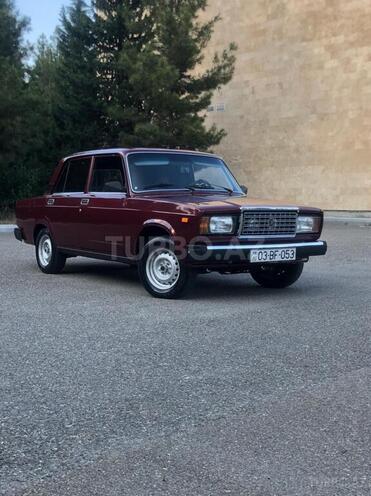 LADA (VAZ) 2107 2004, 55,000 km - 1.6 l - Ucar