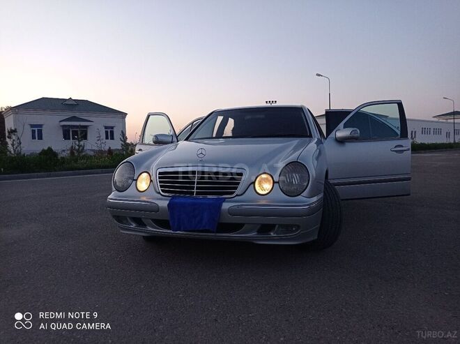 Mercedes E 240 2001, 238,000 km - 2.6 l - Şirvan