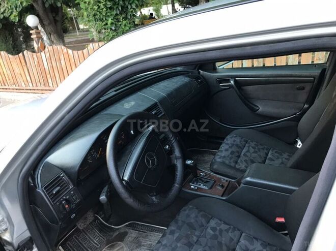 Mercedes C 180 1997, 230,000 km - 1.8 л - Gəncə
