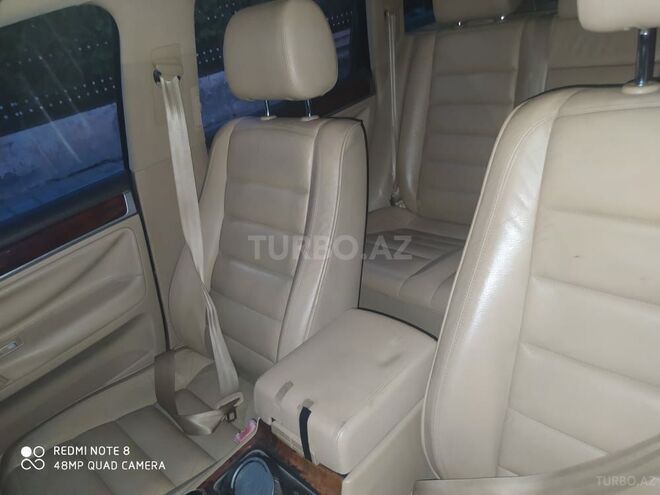 Volkswagen Touareg 2005, 350,000 km - 3.2 л - Bakı