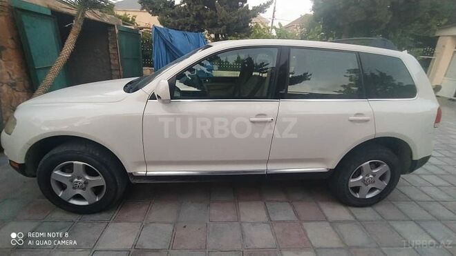 Volkswagen Touareg 2005, 350,000 km - 3.2 л - Bakı