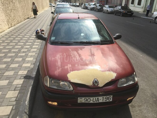 Renault Laguna 1998, 191,000 km - 2.0 л - Bakı