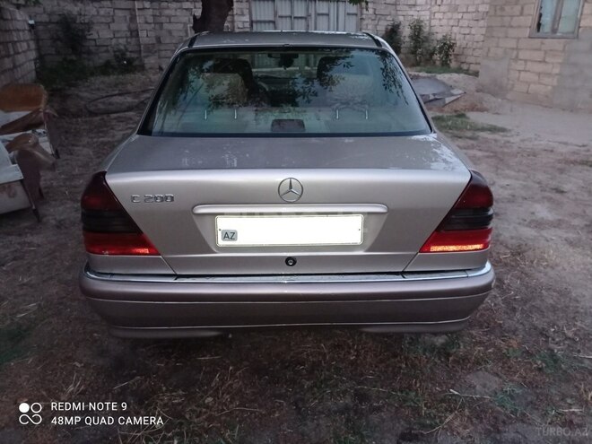 Mercedes C 200 2000, 342,000 km - 2.0 л - Sumqayıt
