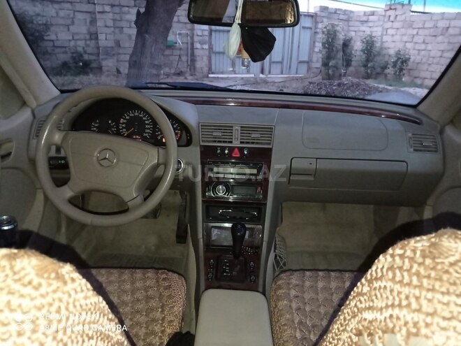 Mercedes C 200 2000, 342,000 km - 2.0 л - Sumqayıt