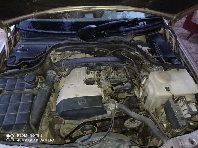 Mercedes C 200 2000, 342,000 km - 2.0 л - Sumqayıt