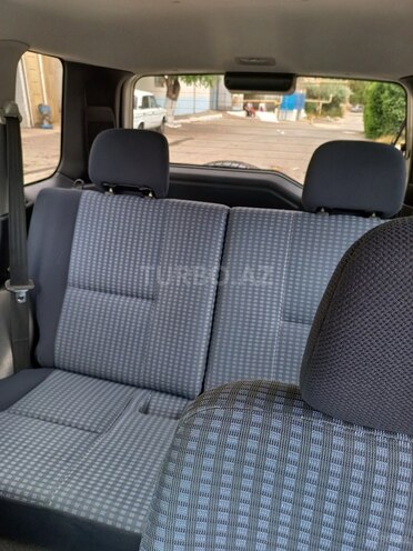 Mitsubishi Pajero io 2000, 130,900 km - 1.8 l - Bakı