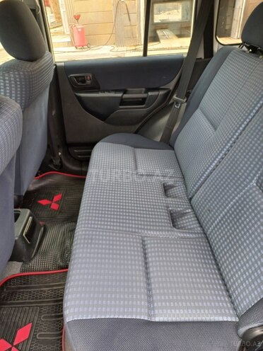 Mitsubishi Pajero io 2000, 130,900 km - 1.8 l - Bakı